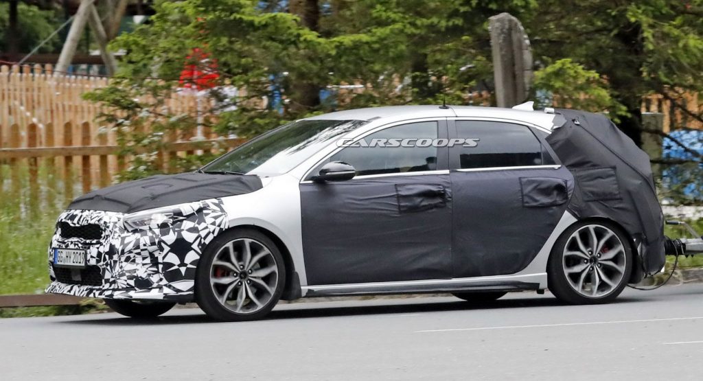 2019 Kia Ceed GT: Warmed-Up Hatch Spotted With Less Camo