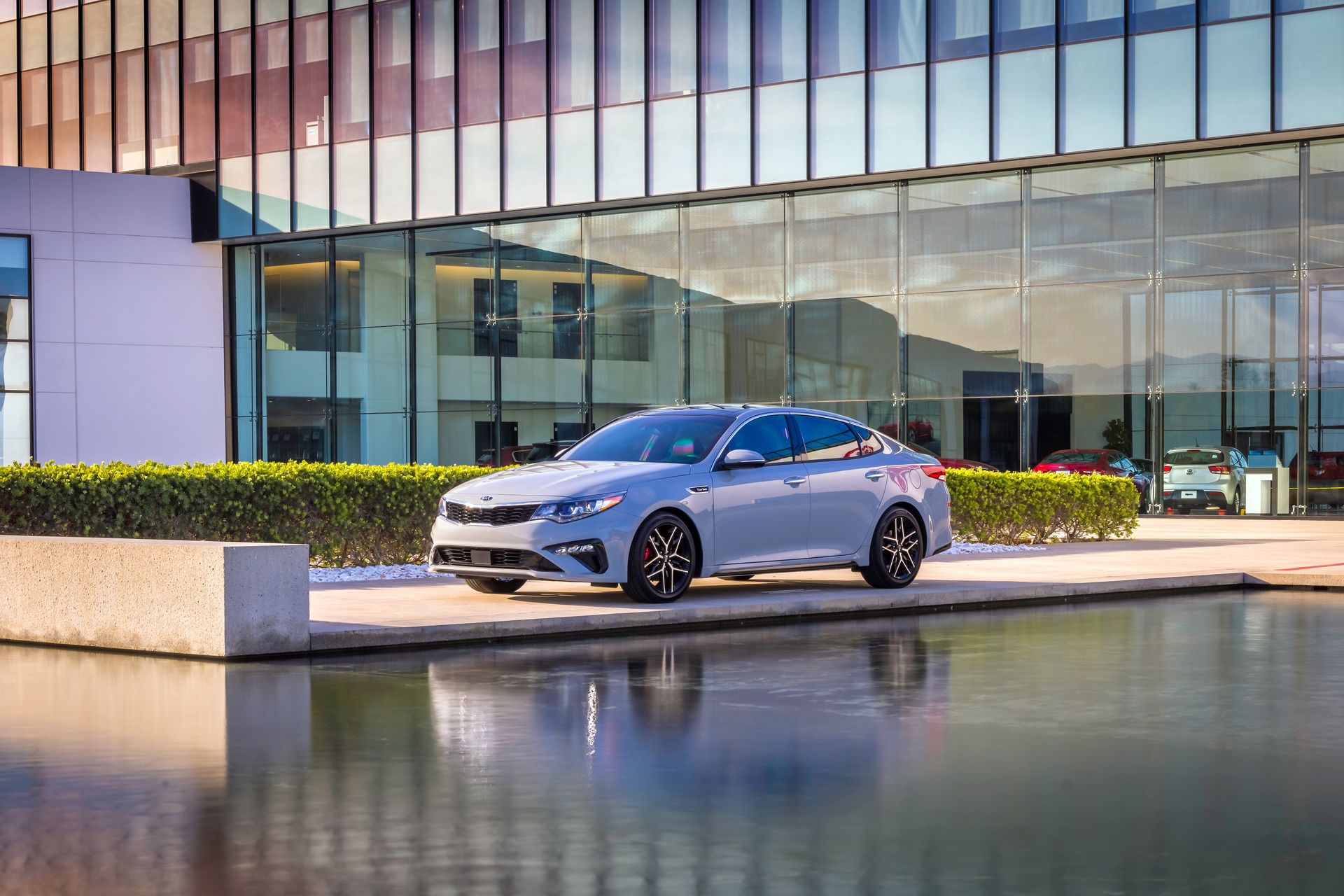 Kia-Optima-Sedona-Niro-All-Wheel-Drive-3 Kia Niro, Optima, And Sedona May Get All-Wheel Drive