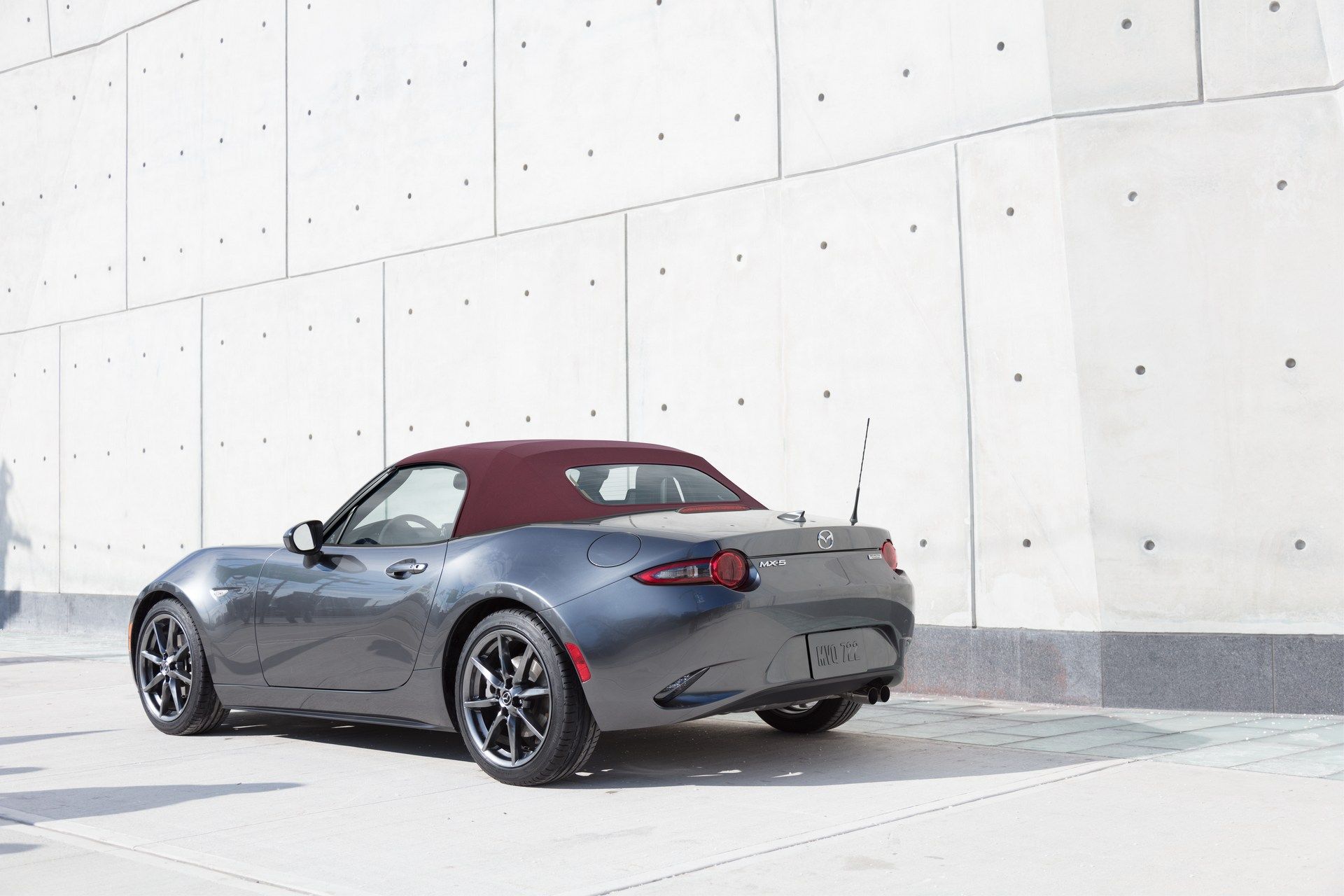 Mazda-MX-5-Miata-5 New Document Suggests 2019 Mazda MX-5 Miata Will Have 181-HP
