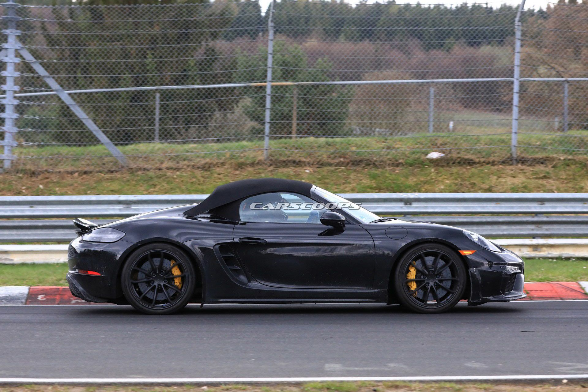 Porsche-718-Boxster-Spyder-8 Porsche Teases New Roadster – Is It The 718 Boxster Spyder?