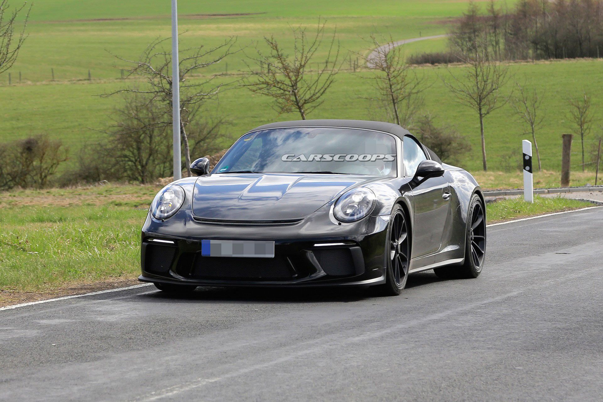 Porsche-911-Speedster-1 2019 Porsche 911 Speedster Is Happening, Here’s The Production Model Testing