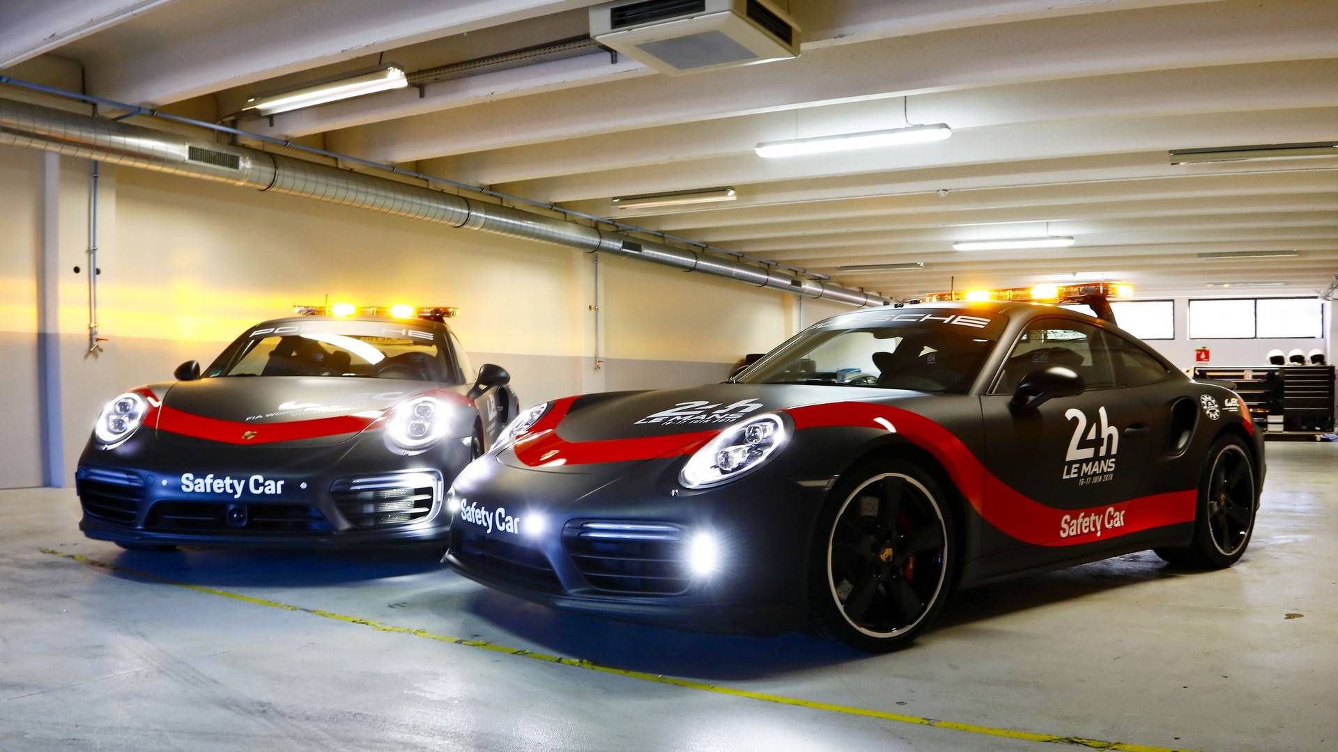 Porsche-911-Turbo-World-Endurance-Championship-5 Porsche 911 Turbo Safety Car Introduced For World Endurance Championship