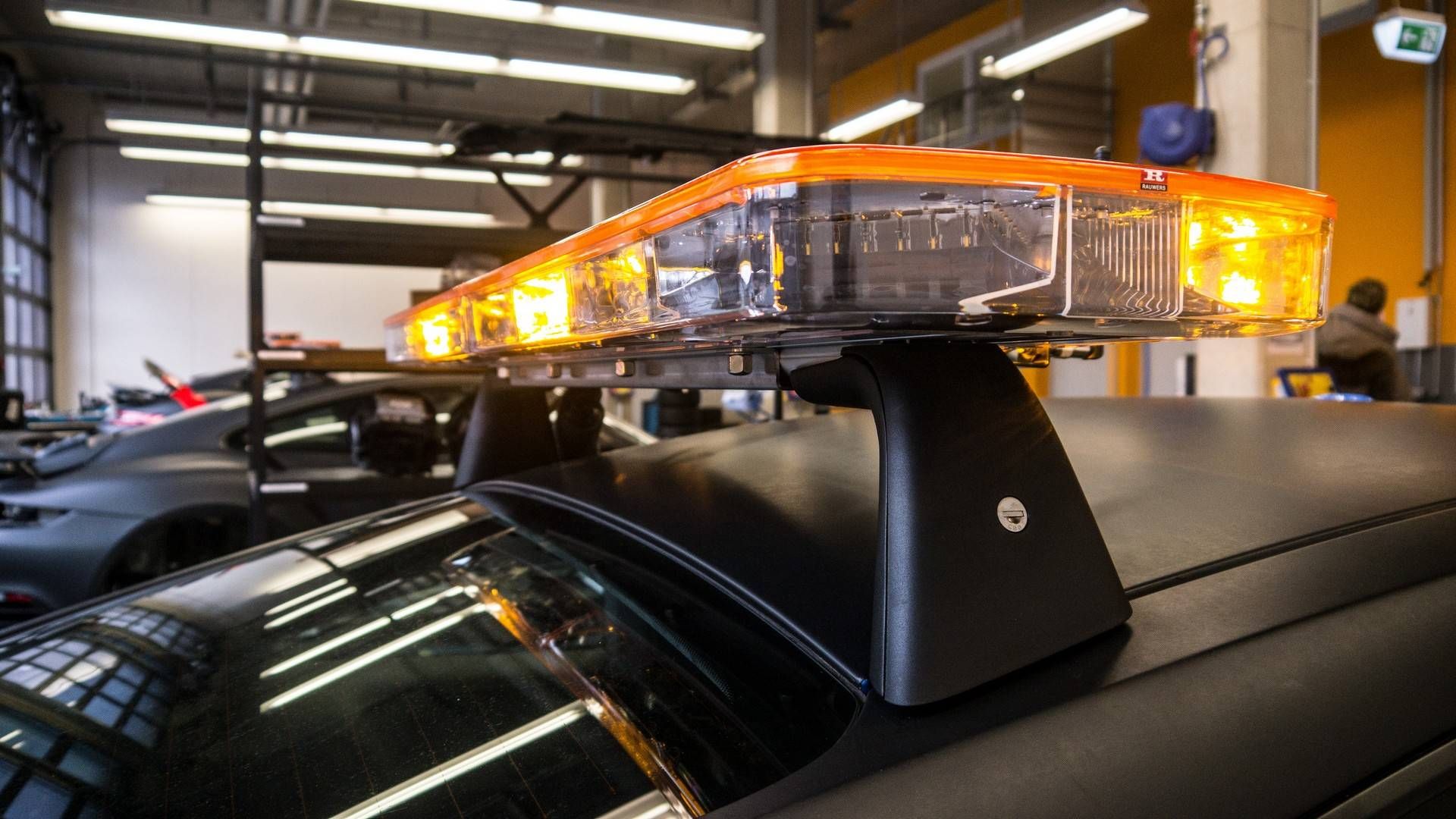 Porsche-911-Turbo-World-Endurance-Championship-8 Porsche 911 Turbo Safety Car Introduced For World Endurance Championship