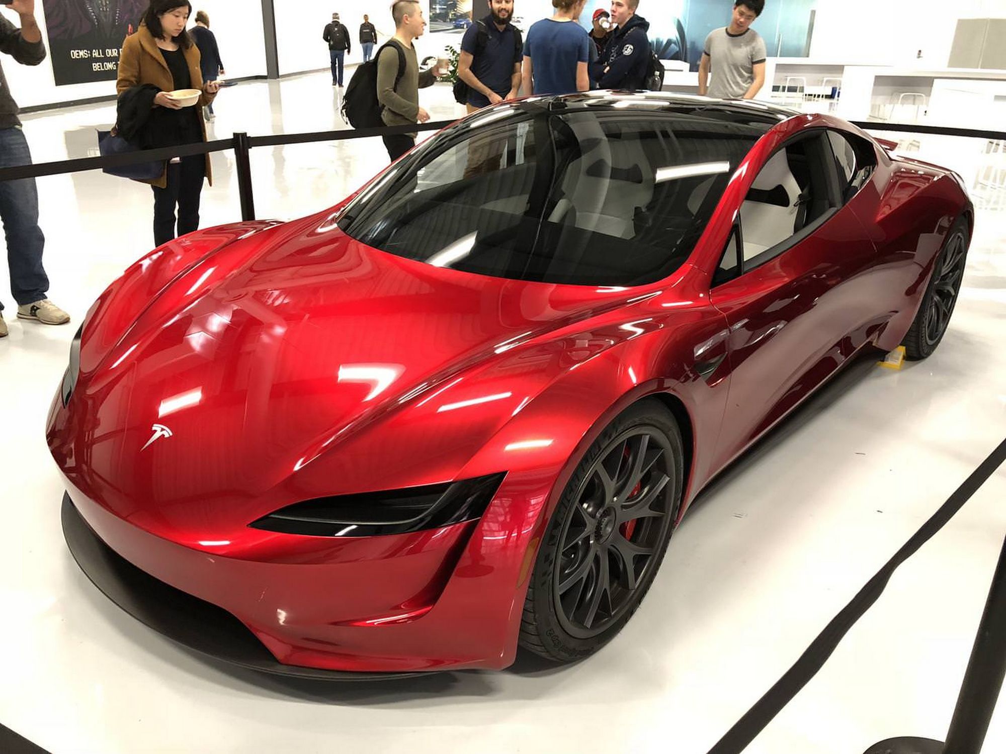 Tesla-Roadster-1 Place Your Order For A Tesla Roadster Now, Get A Model 3 For Free