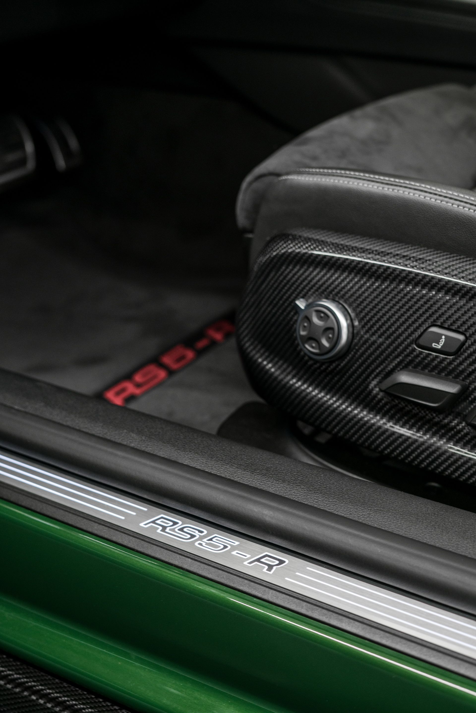 abt-audi-rs5-r-6 ABT Audi R8 Art Car Looks Like Something The Joker Would Drive