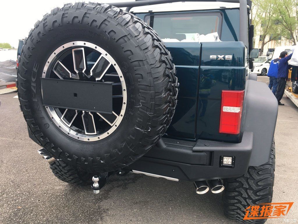 beijing-auto-bj60-6x6-auto-china-4 BAIC BJ80 6×6 Shamelessly Flaunts Mercedes G63 6×6 Copycat Looks In Beijing