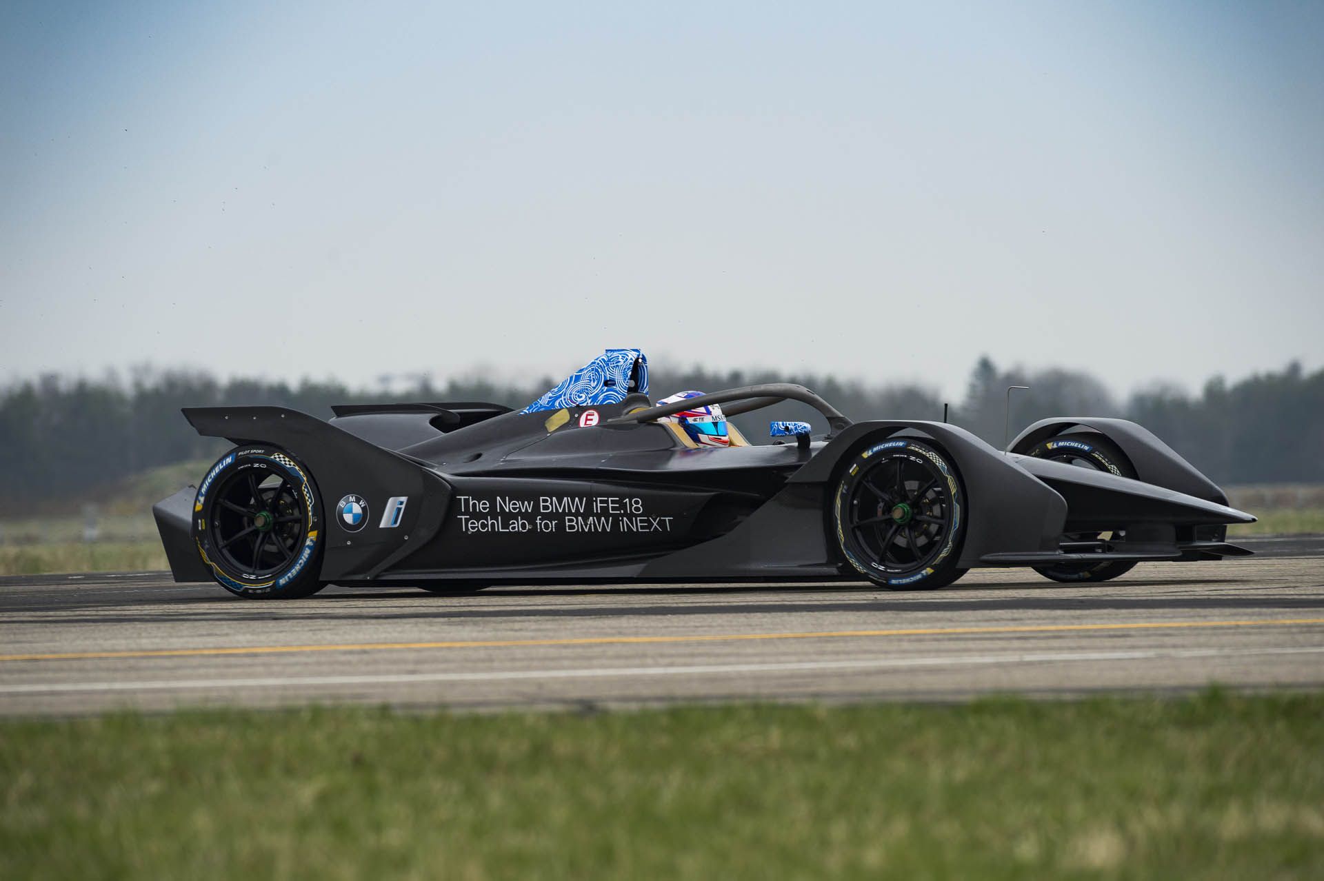 bmw-formula-e-test-07 BMW iFE.18 Electric Racer Hits The Track For The First Time
