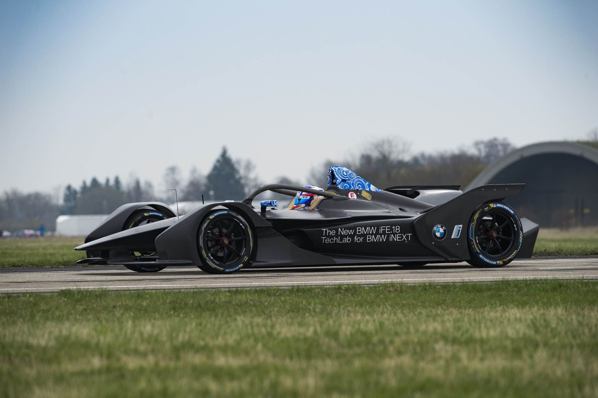 bmw-formula-e-test-08 BMW iFE.18 Electric Racer Hits The Track For The First Time