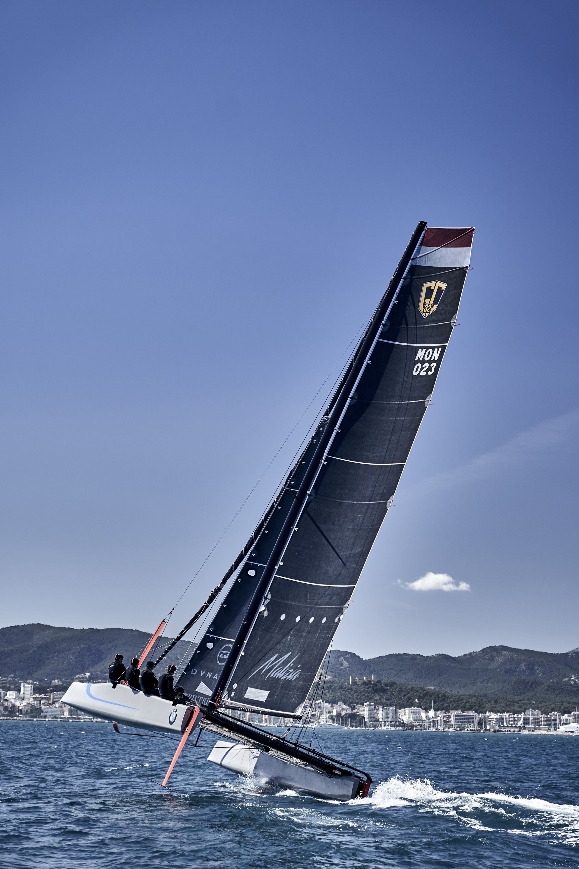 bmw-i8-roadster-157 Get To Know The New BMW i8 Roadster In 169 Images