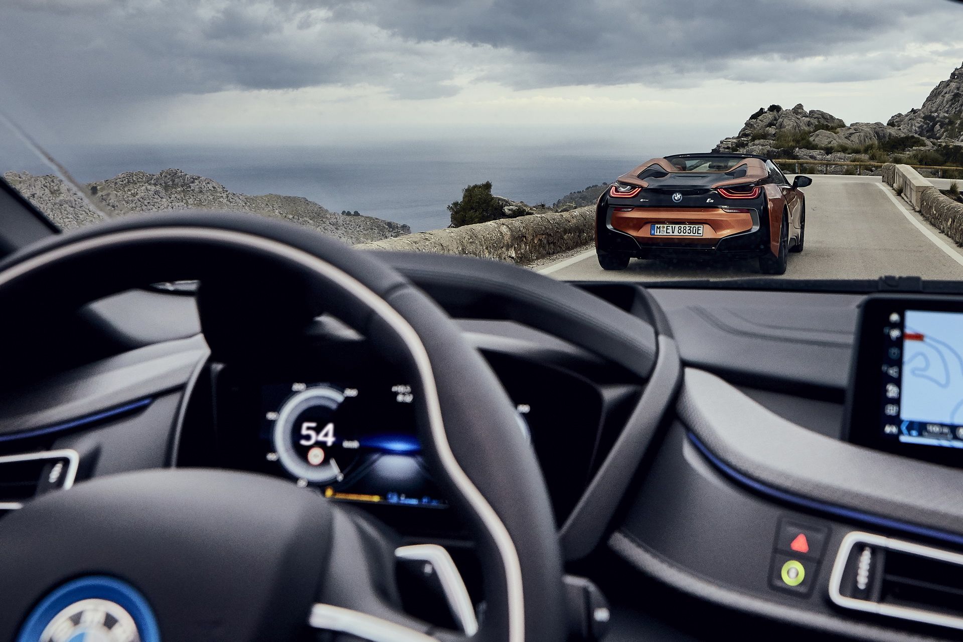 bmw-i8-roadster-18 Get To Know The New BMW i8 Roadster In 169 Images