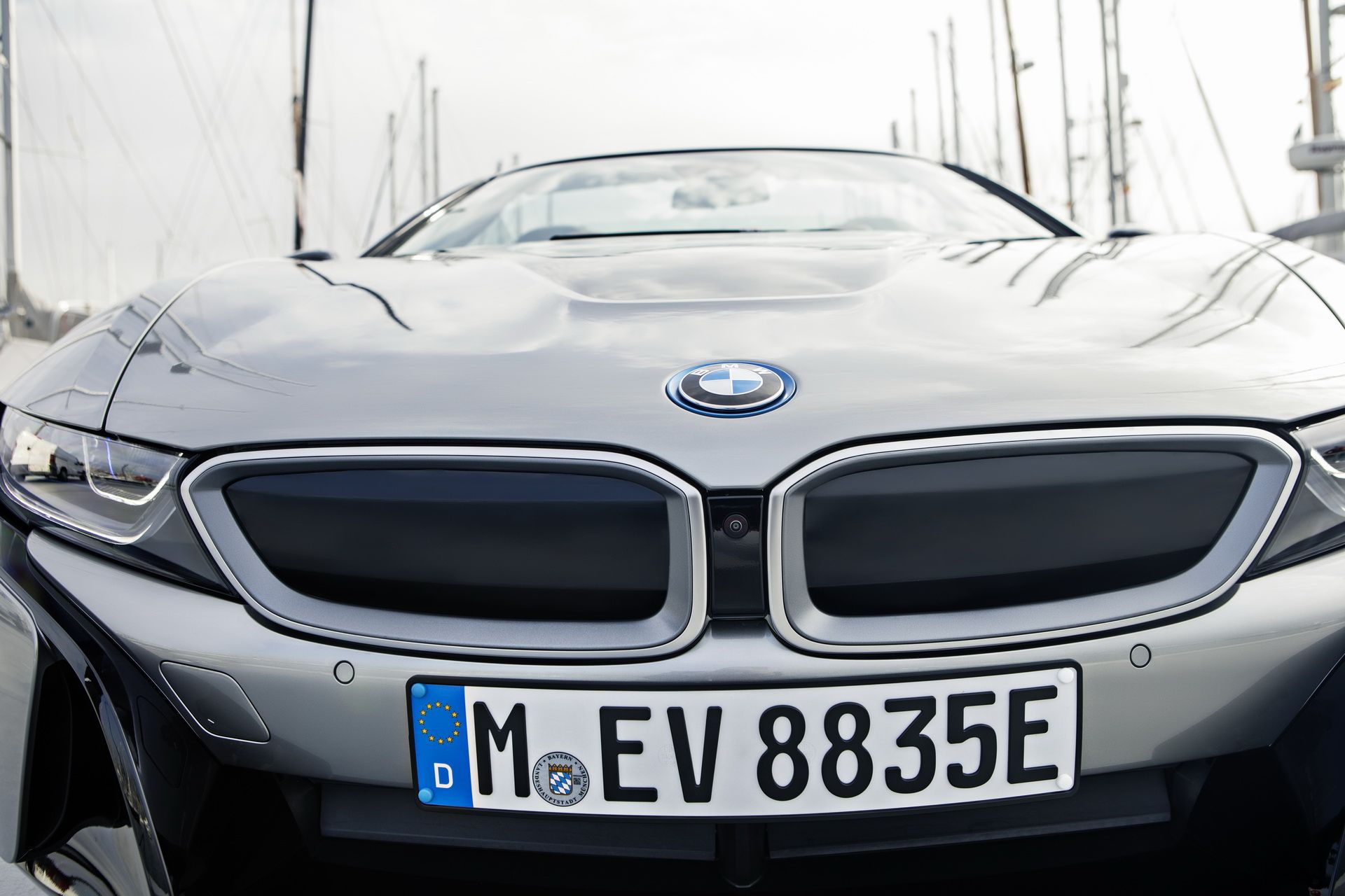 bmw-i8-roadster-20 Get To Know The New BMW i8 Roadster In 169 Images