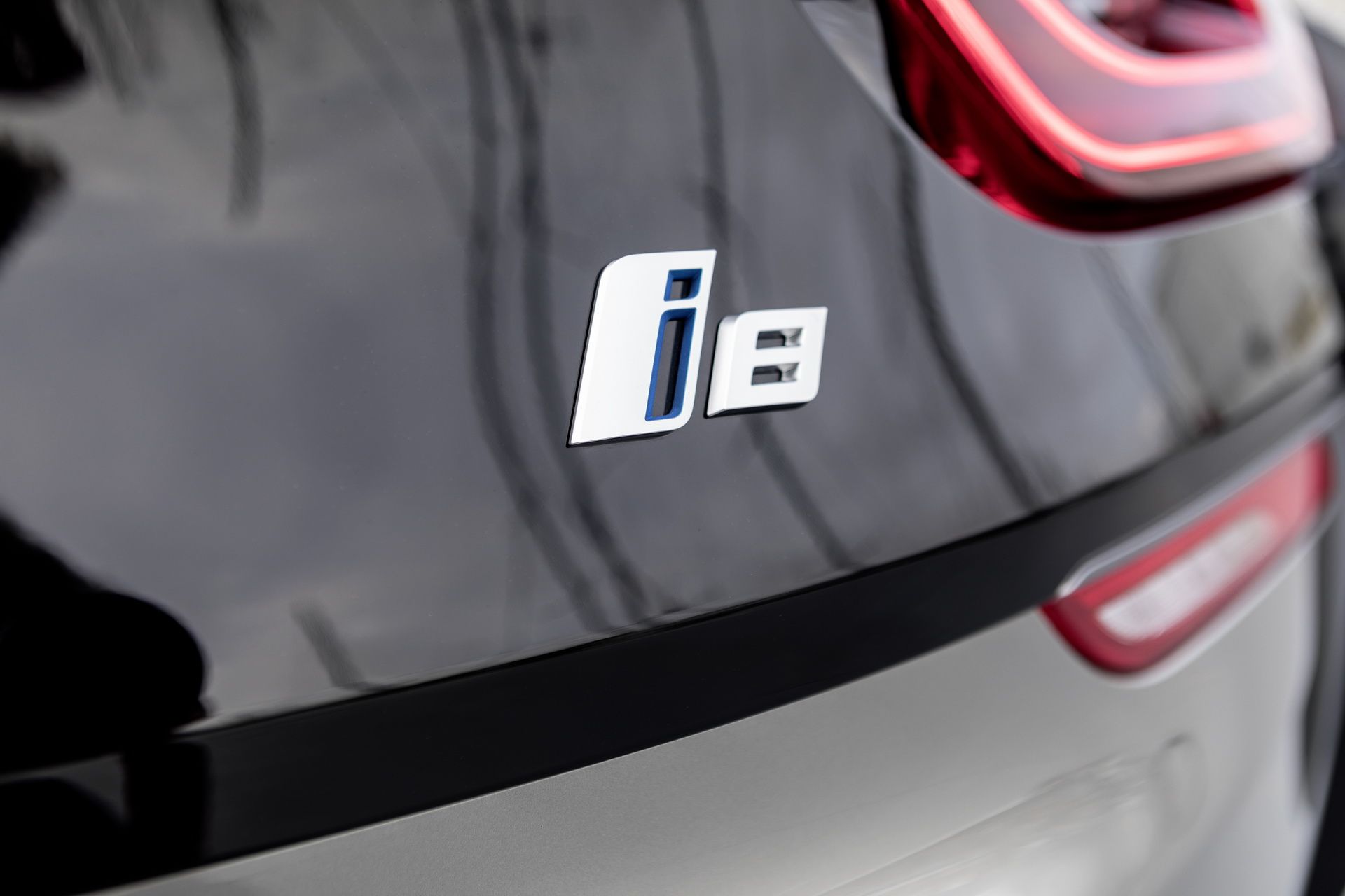 bmw-i8-roadster-25 Get To Know The New BMW i8 Roadster In 169 Images