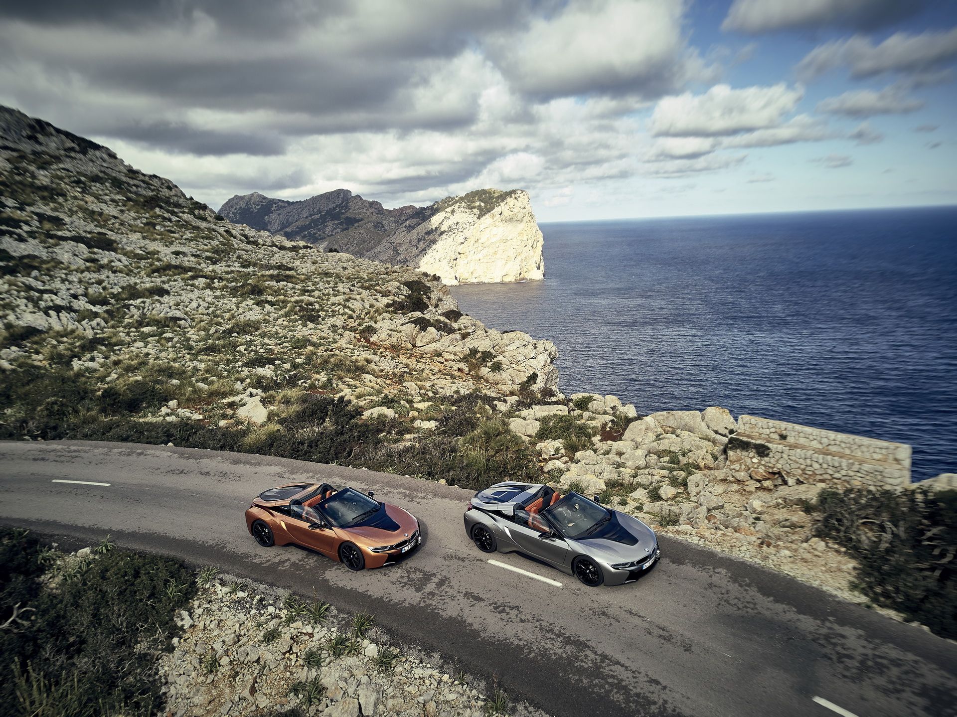 bmw-i8-roadster-5 Get To Know The New BMW i8 Roadster In 169 Images