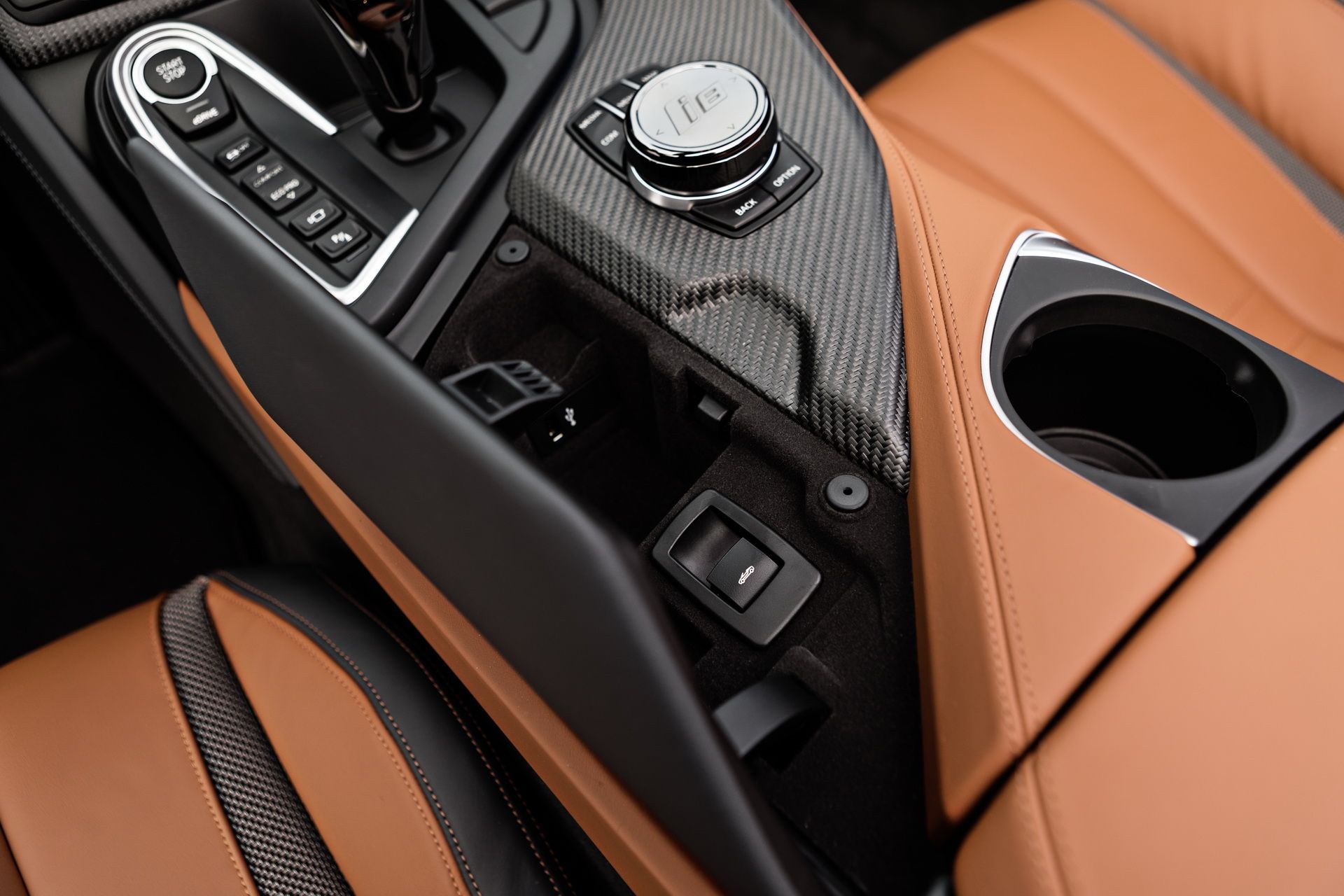 bmw-i8-roadster-54 Get To Know The New BMW i8 Roadster In 169 Images