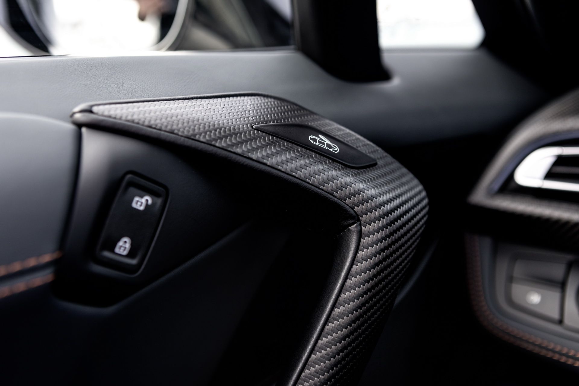 bmw-i8-roadster-57 Get To Know The New BMW i8 Roadster In 169 Images