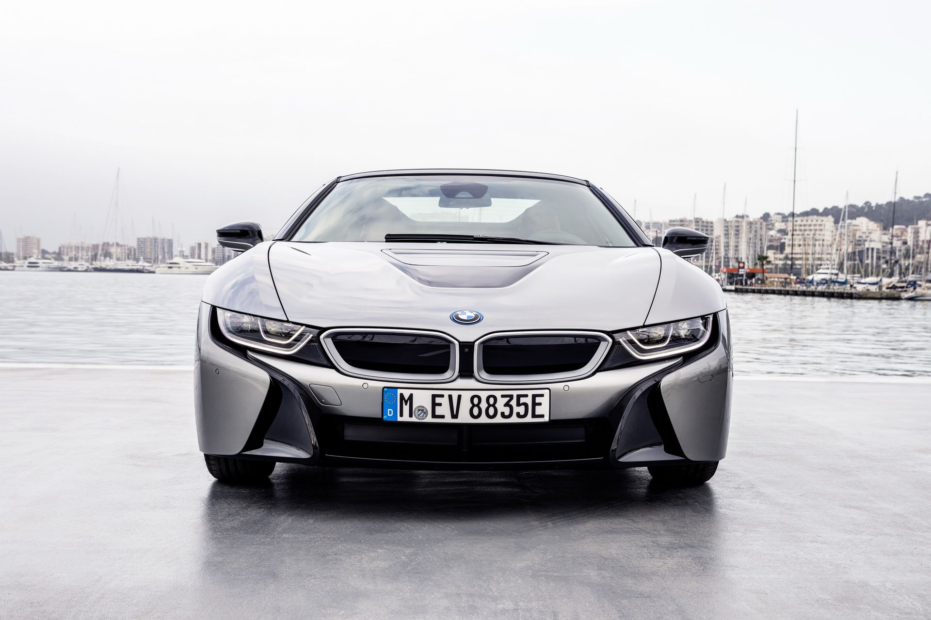 bmw-i8-roadster-91 Get To Know The New BMW i8 Roadster In 169 Images
