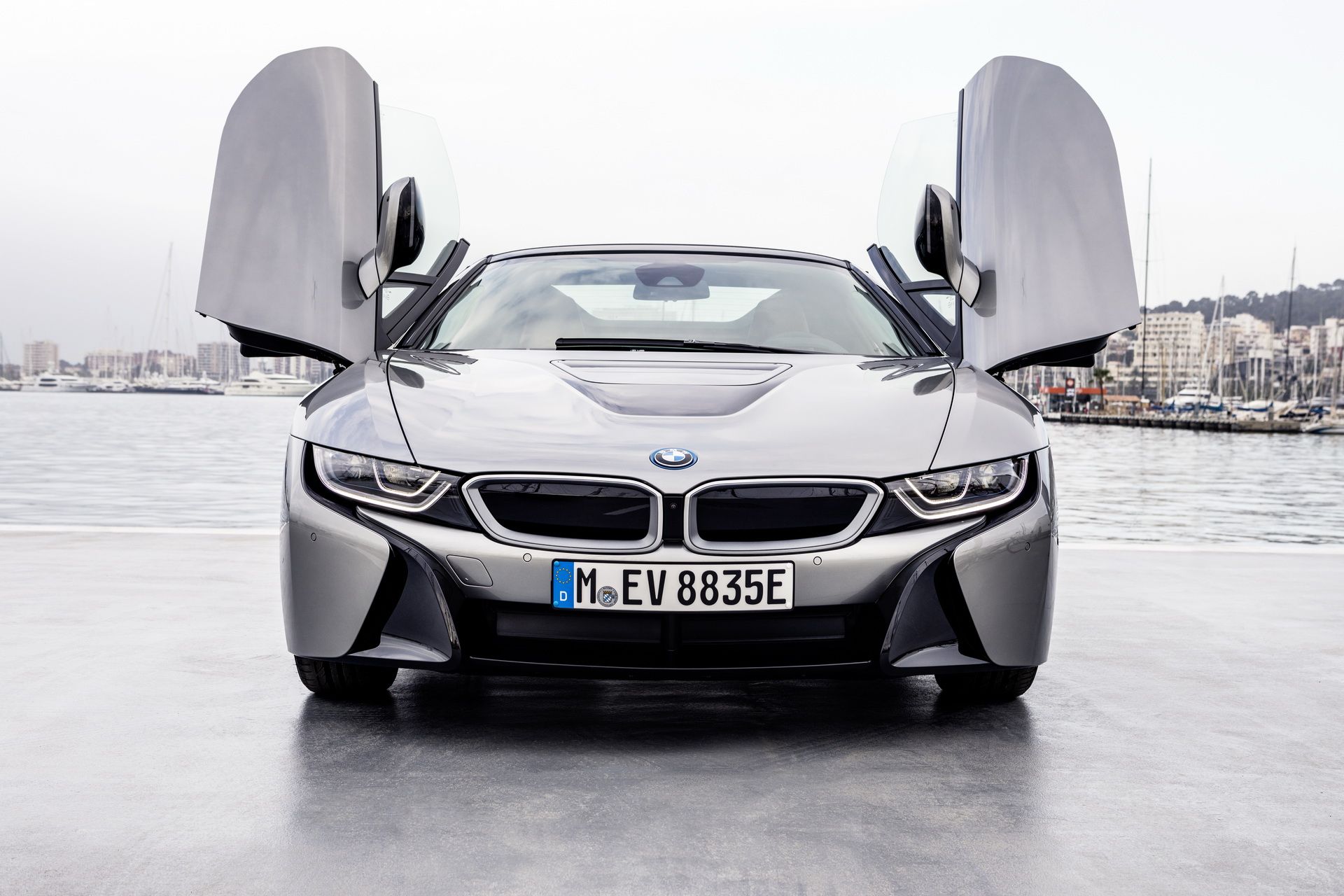 bmw-i8-roadster-92 Get To Know The New BMW i8 Roadster In 169 Images