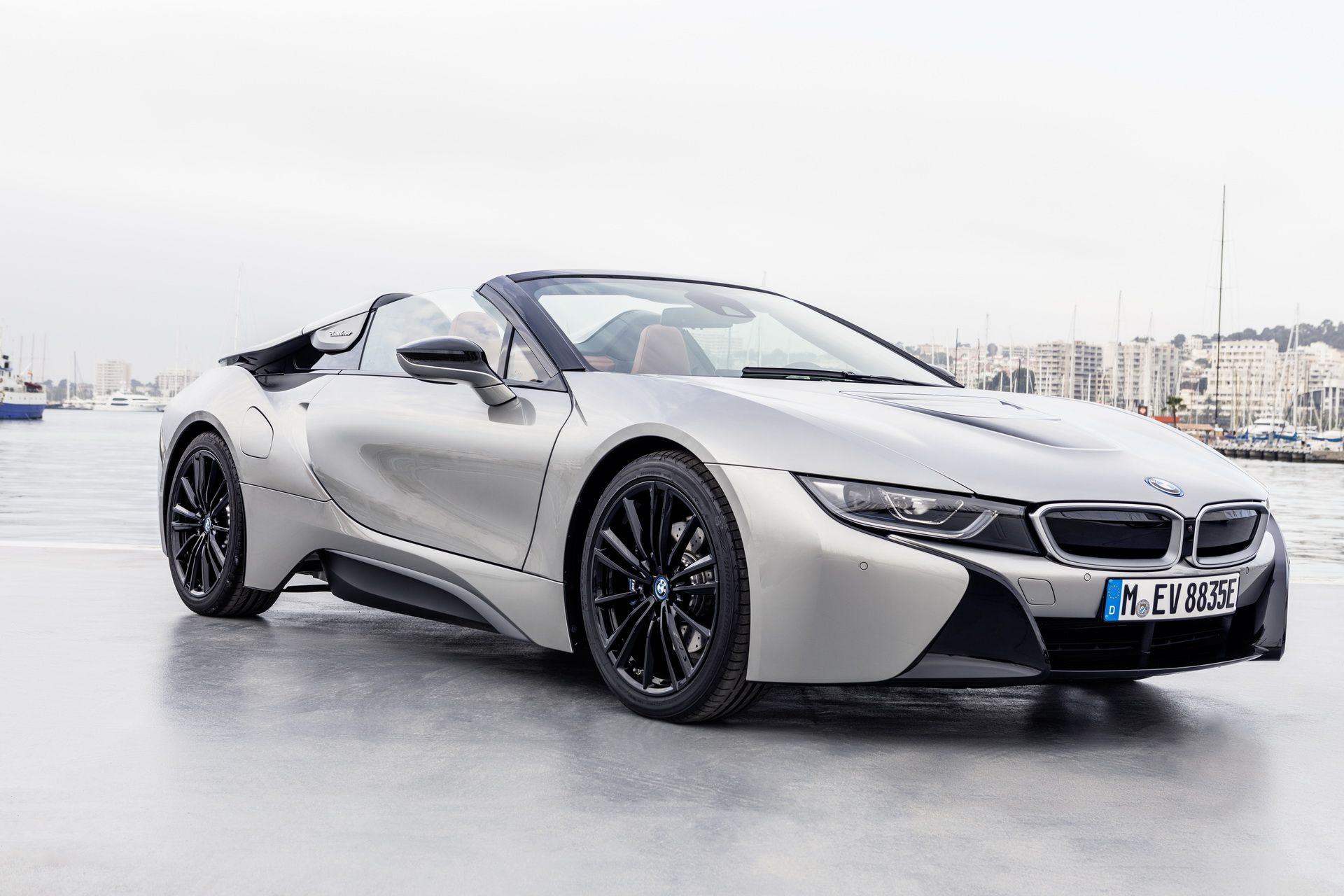 bmw-i8-roadster-94 Get To Know The New BMW i8 Roadster In 169 Images