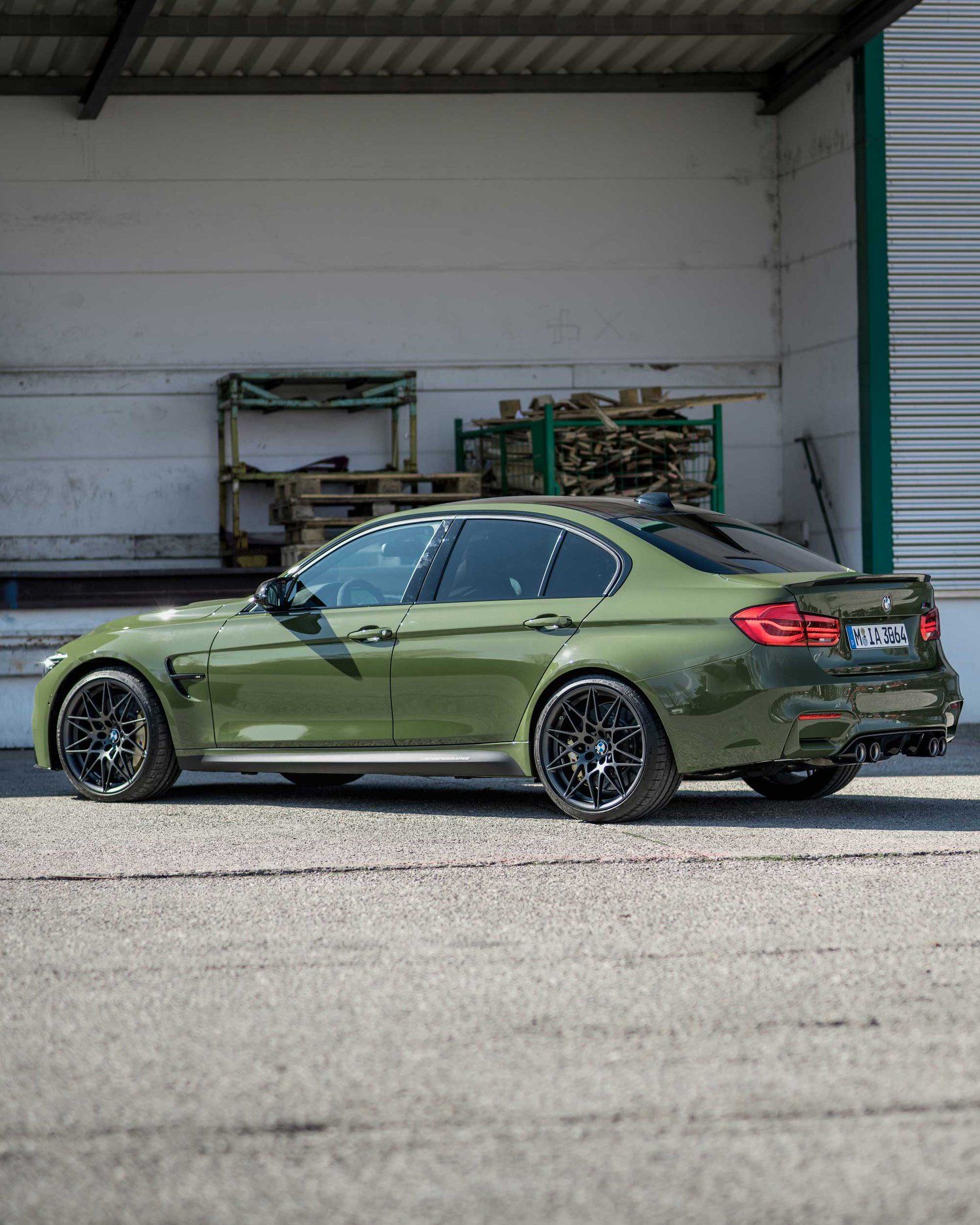 bmw-m3-individual-urban-green-5 Warning, This Is Not A Wrap: BMW M3 Individual Urban Green