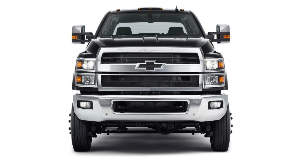  2019 Chevy Silverado Chassis Cab Boasts Camaro ZL1-Like Flowtie