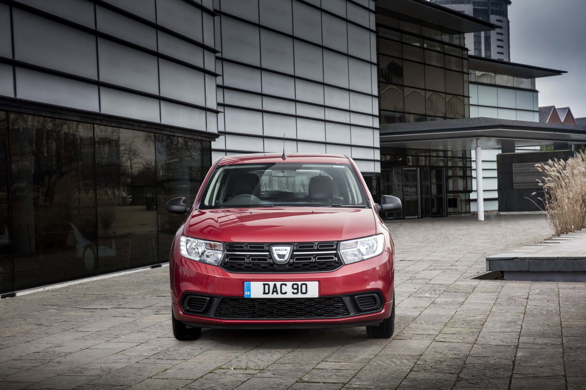 dacia-sandero-uk-5 Dacia Sandero Gets 17% Or £1,000 Price Hike In UK, Offers No Extra Gear