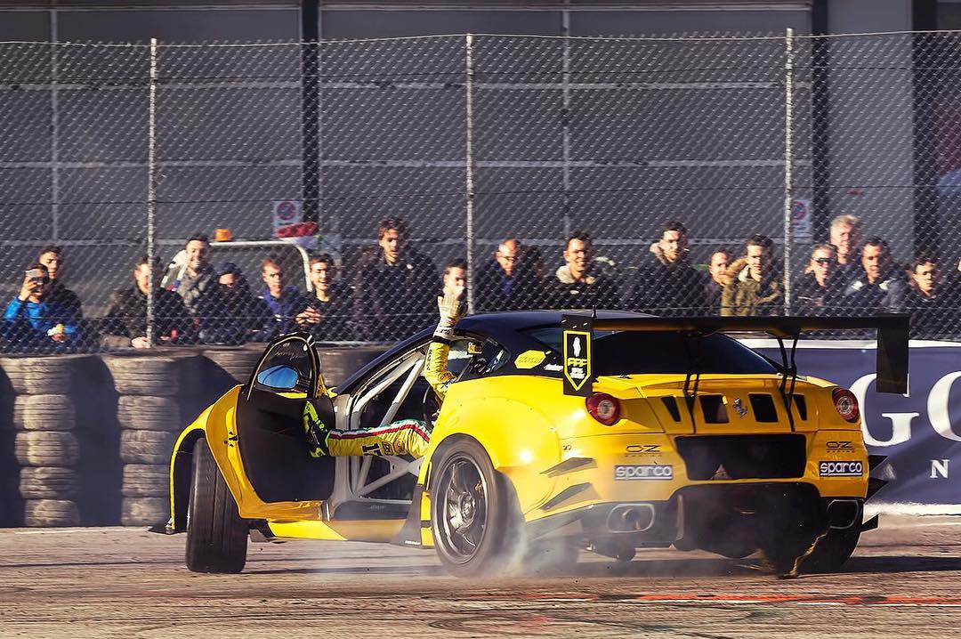 ferrari-599-gtb-formula-drift-federico-sceriffo-20 800 HP Twin-Turbo Ferrari 599 Drift Car Puts Up A Tire-Shredding Show