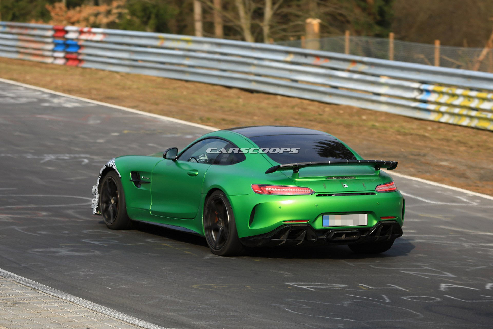 hardcore-mercedes-amg-gt-r-prototype-5 Track-Focused Mercedes-AMG GT R ‘Something’ Confirmed By Tobias Moers