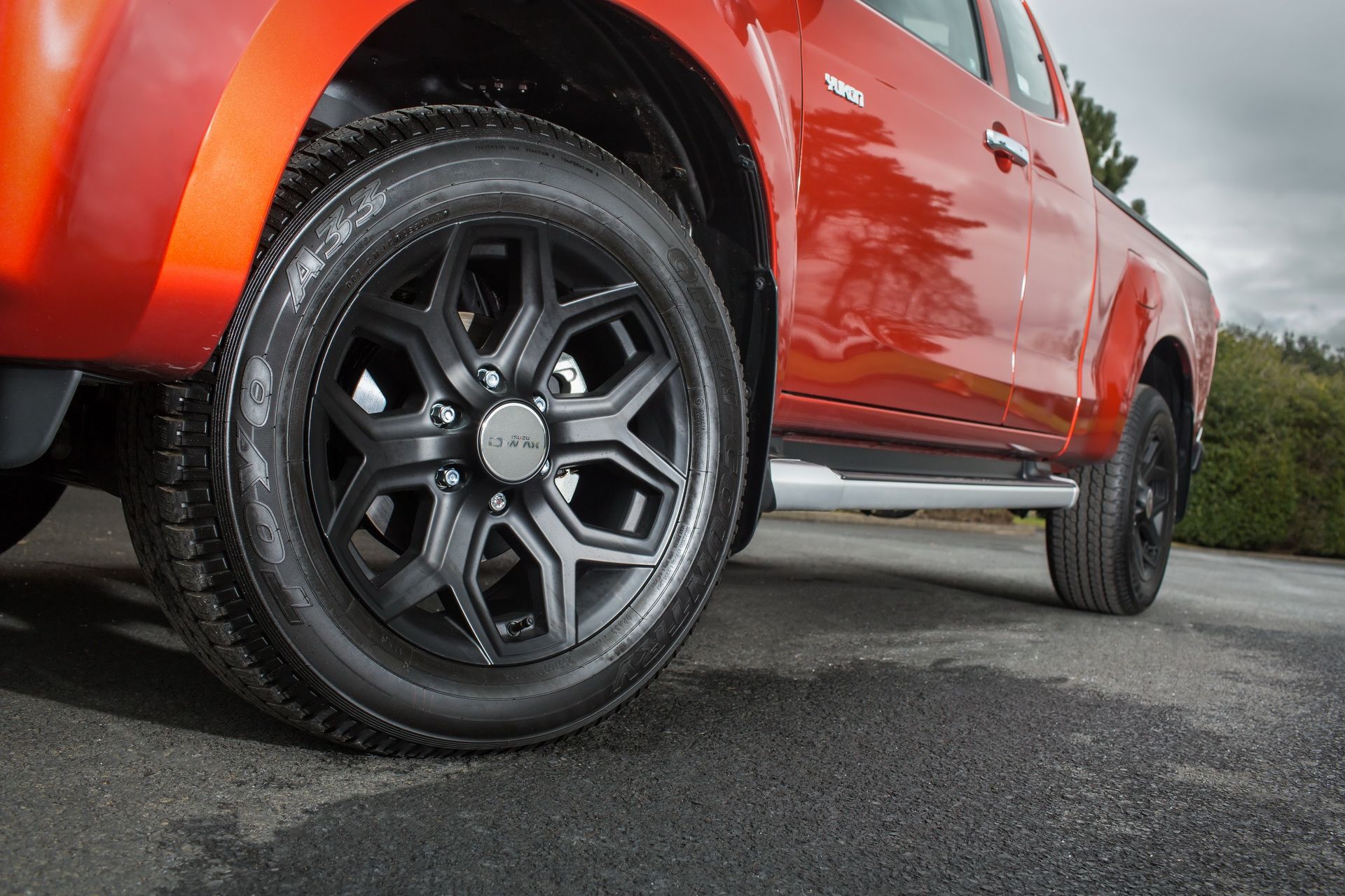 isuzu-yukon-luxe-extended-cab-4 Isuzu Launches Yukon Luxe Extended Cab, Priced At £22,509