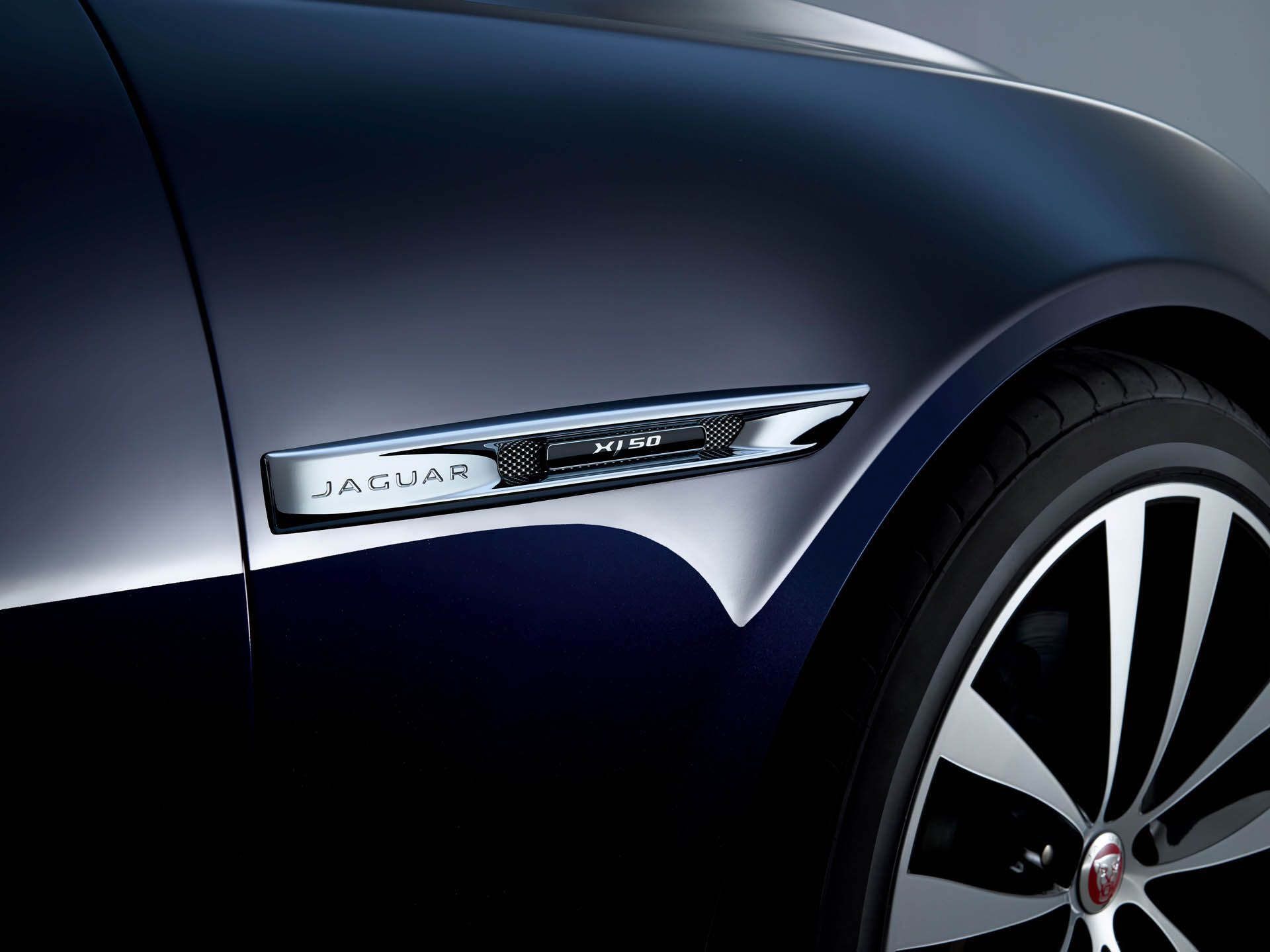 jaguar-xj50-07 Jaguar XJ50 Celebrates Half A Century Of The Flagship Sedan