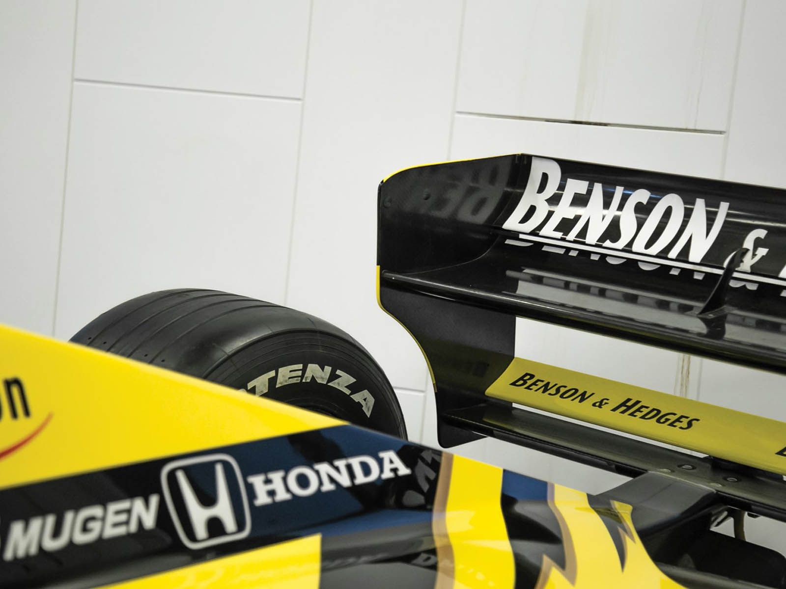 jordan-199-34 Can’t Afford Senna’s McLaren? Try This 1999 Jordan F1 Instead