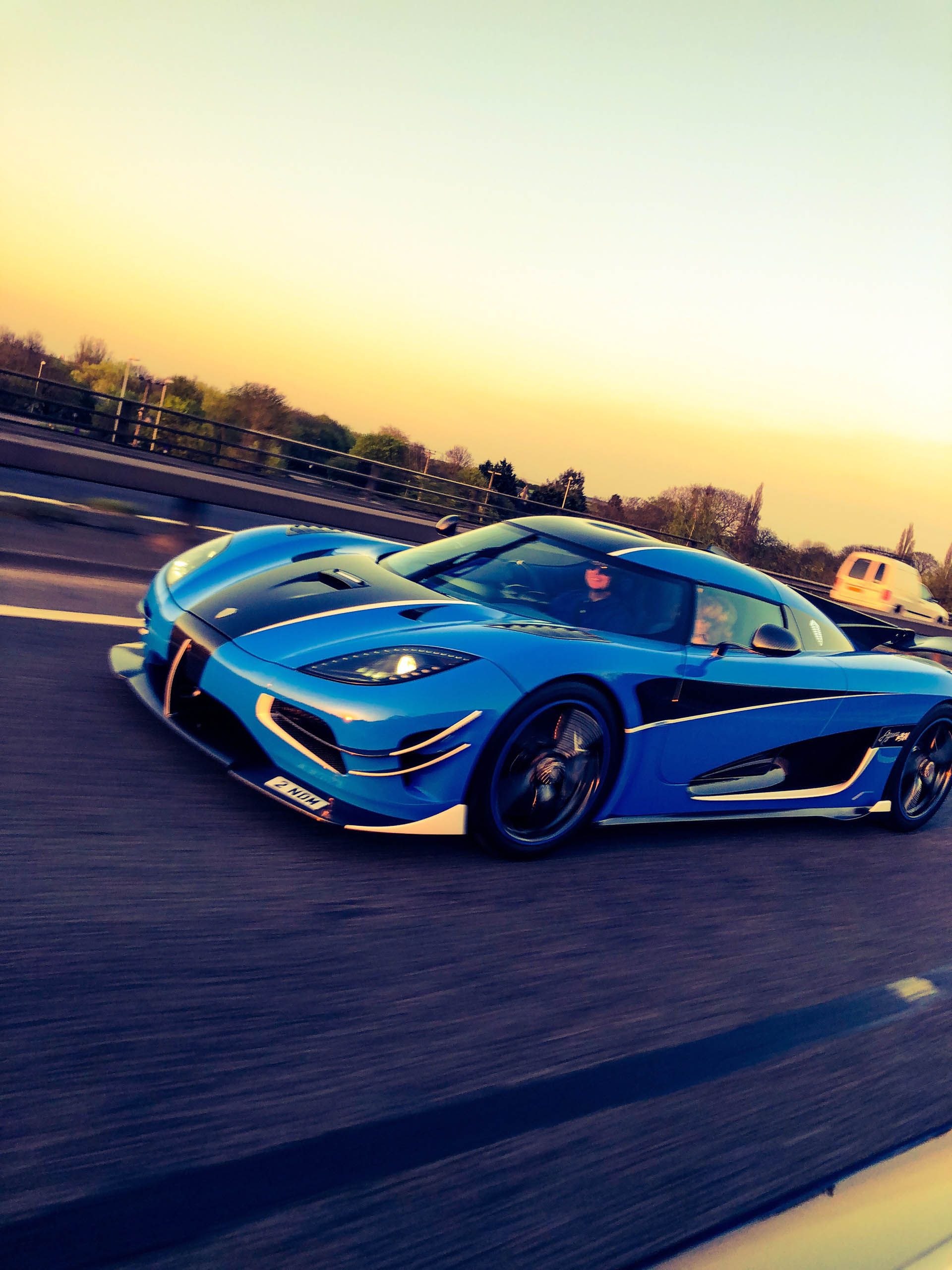 koenigsegg-agera-rsn_Vmax2 The Last Koenigsegg Agera RS Set A VMax200 Record At 241 MPH