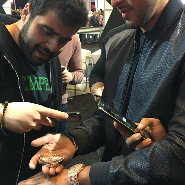 koenigsegg-regera-custom-keyfob-3 Koenigsegg Regera’s Custom Keyfob Is Probably More Expensive Than Your Car