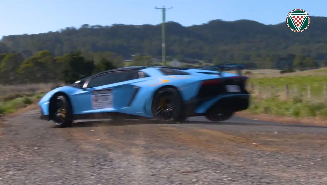 lamborghini-aventador-sv-2018-targa-tasmania-rally-crash-3 Lamborghini Aventador SV Goes Off-Road At Targa Tasmania Rally