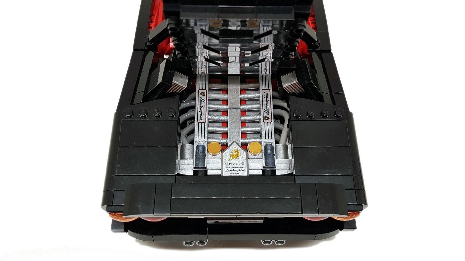 lamborghini-diablo-lego-17 This Is One Lamborghini Diablo Everyone Will Be Able To Purchase