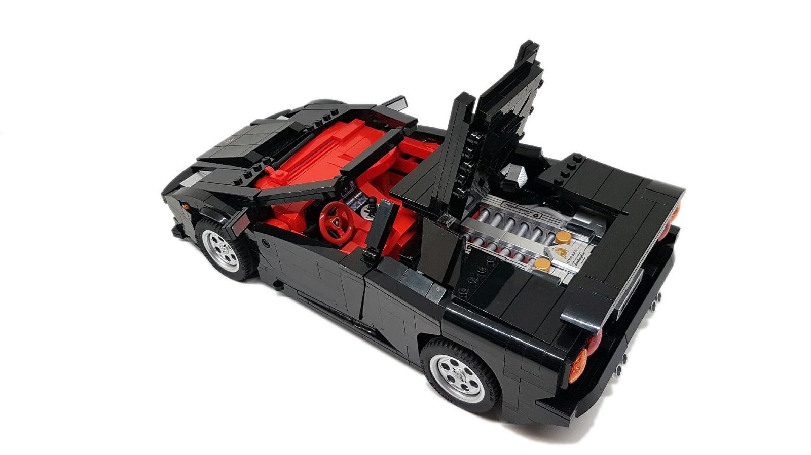 lamborghini-diablo-lego-30 This Is One Lamborghini Diablo Everyone Will Be Able To Purchase