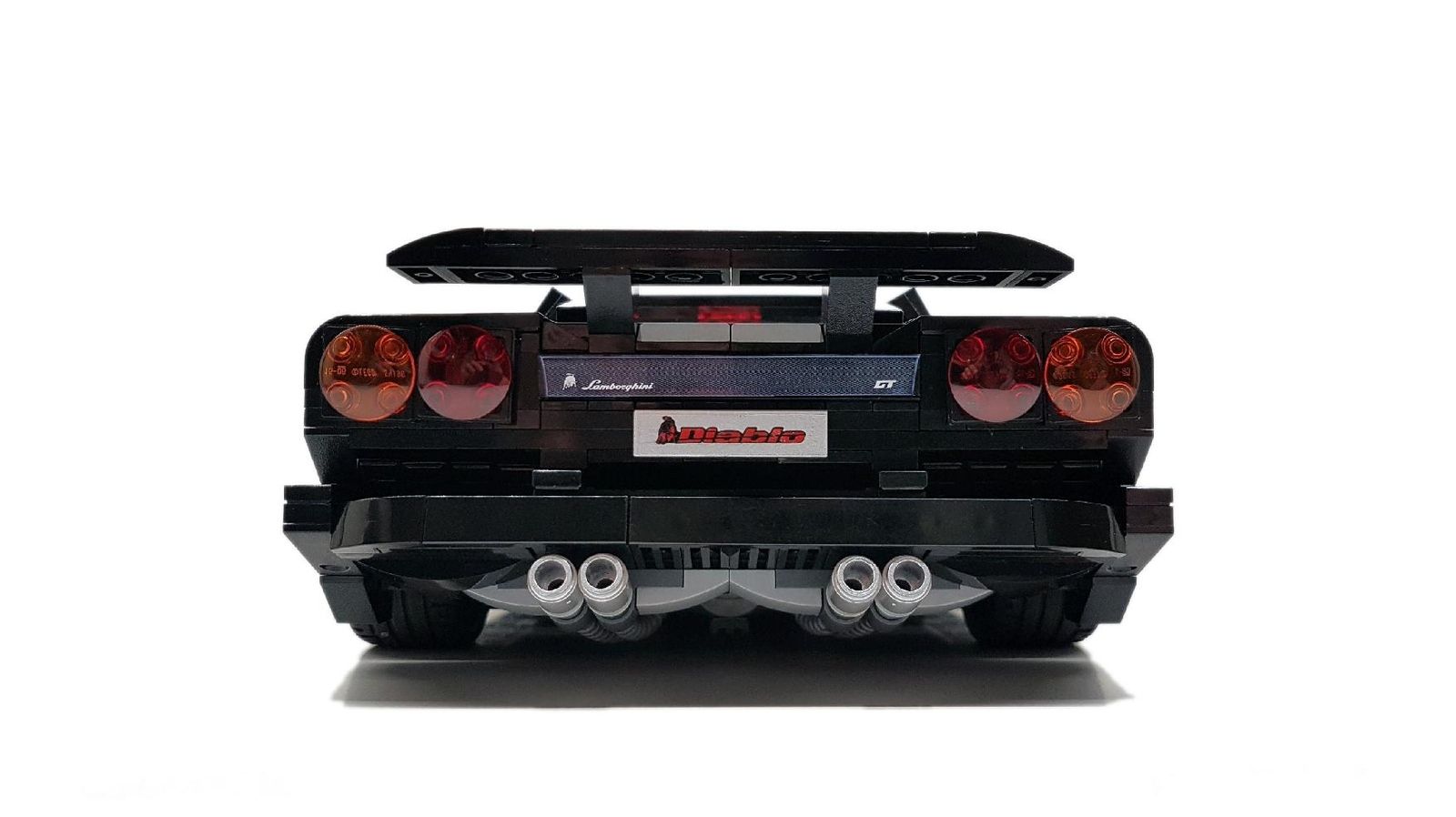lamborghini-diablo-lego-5 This Is One Lamborghini Diablo Everyone Will Be Able To Purchase