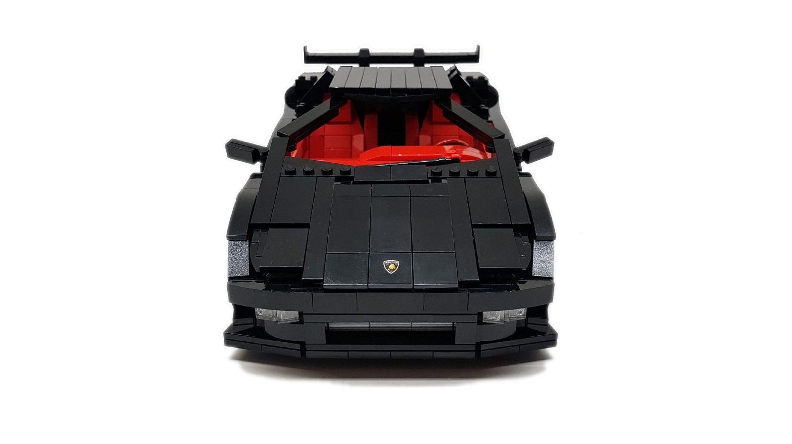 lamborghini-diablo-lego-9 This Is One Lamborghini Diablo Everyone Will Be Able To Purchase