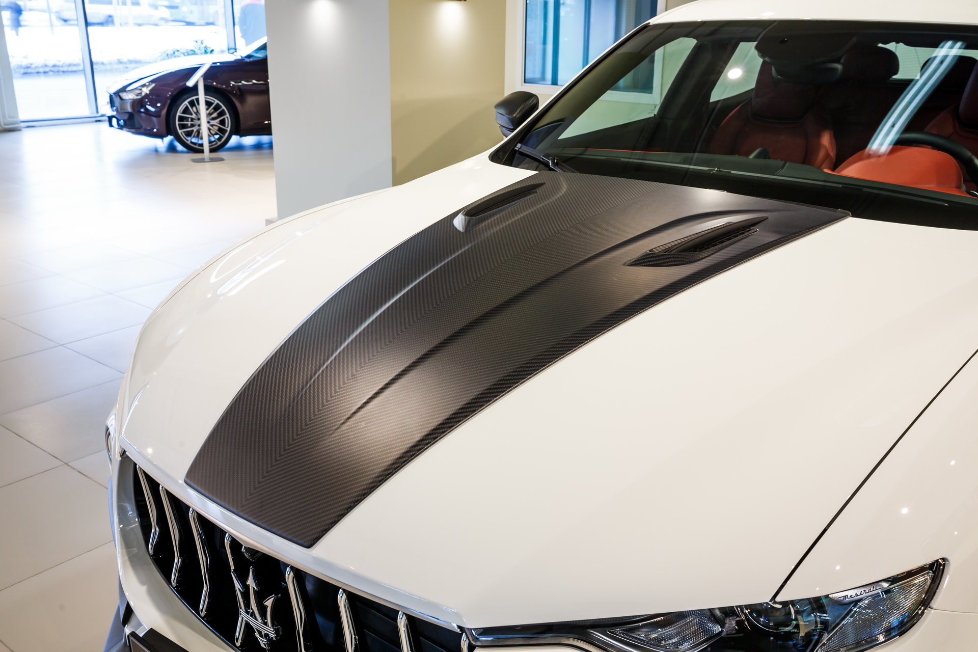larte-maserati-levante-shtorm-carbon-17 Larte Design Shows Off Its Shtorm Kit On A White Maserati Levante