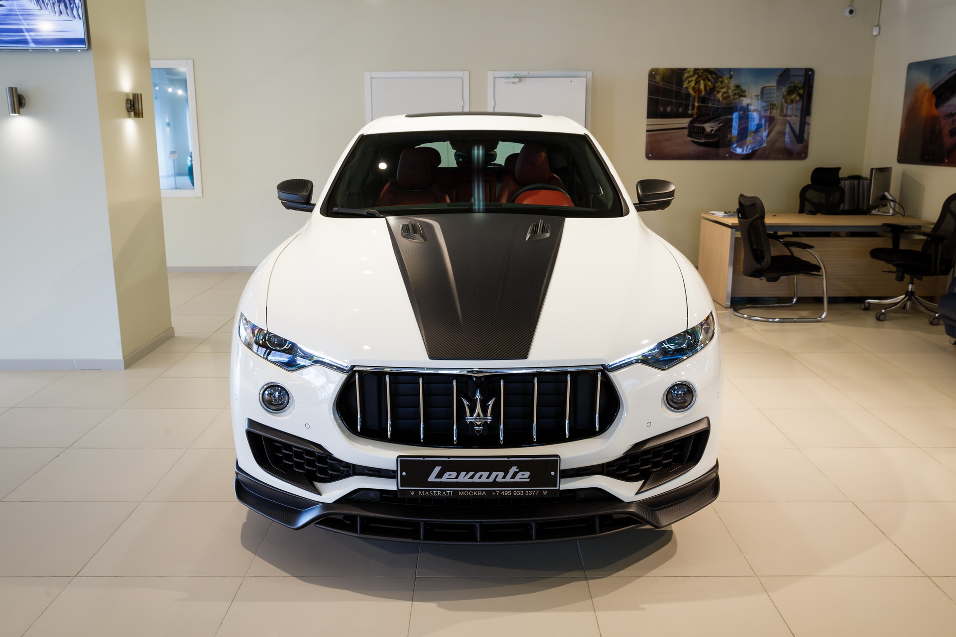 larte-maserati-levante-shtorm-carbon-2 Larte Design Shows Off Its Shtorm Kit On A White Maserati Levante