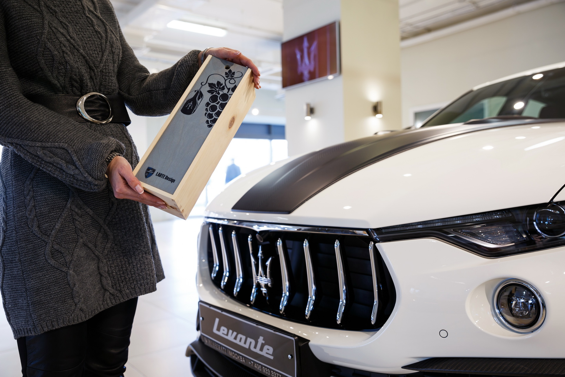larte-maserati-levante-shtorm-carbon-26 Larte Design Shows Off Its Shtorm Kit On A White Maserati Levante