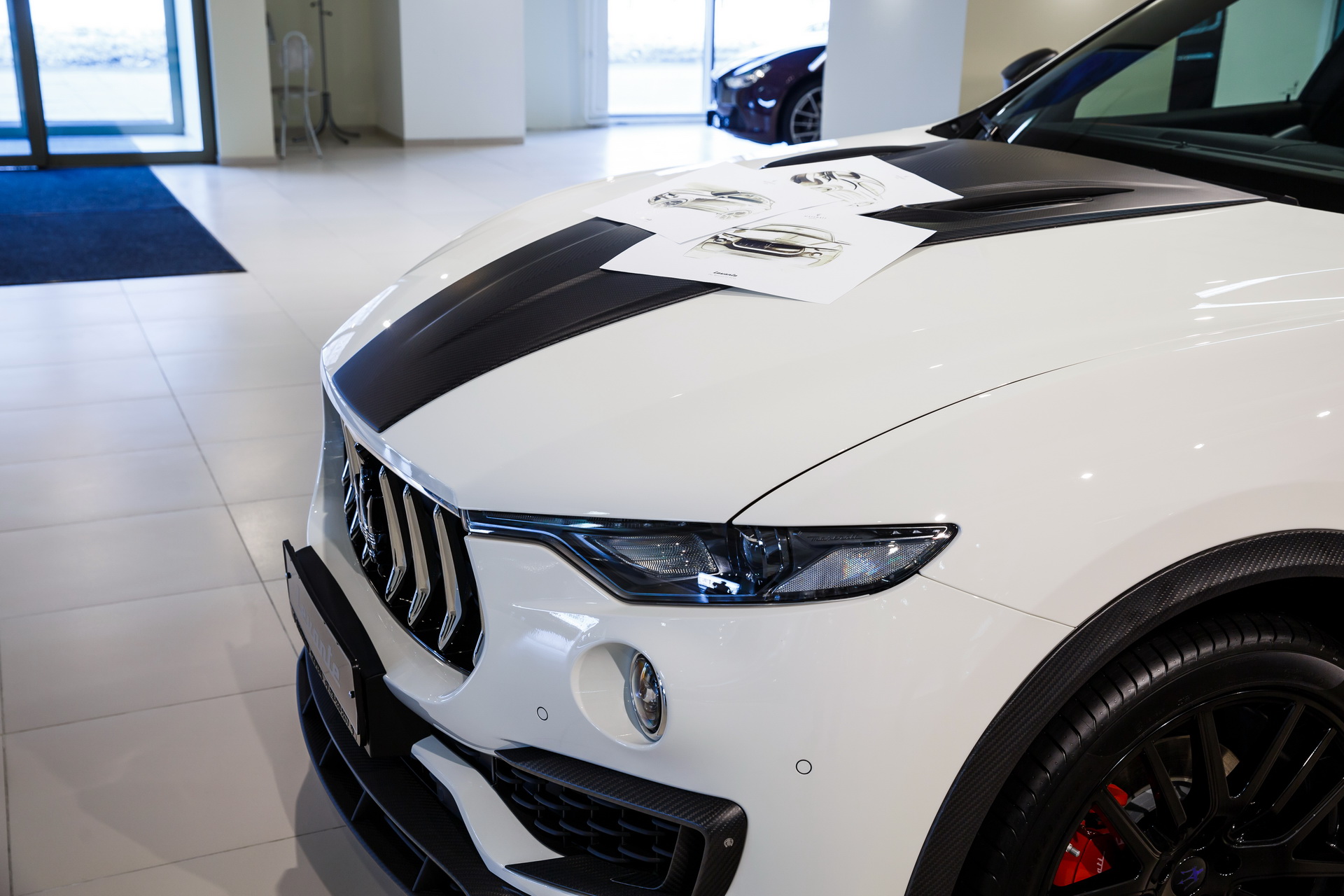 larte-maserati-levante-shtorm-carbon-38 Larte Design Shows Off Its Shtorm Kit On A White Maserati Levante