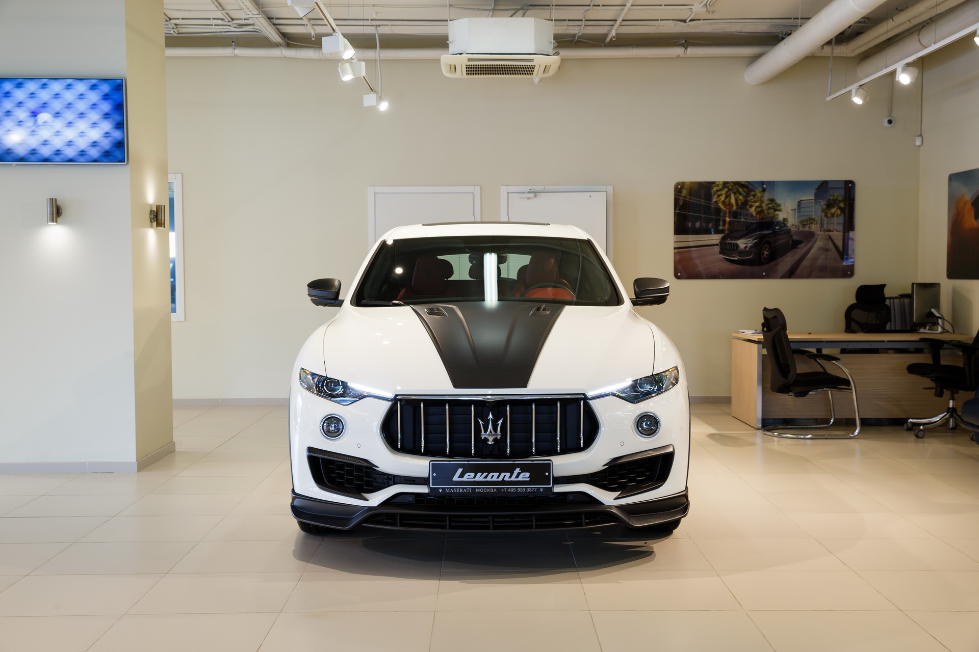 larte-maserati-levante-shtorm-carbon-4 Larte Design Shows Off Its Shtorm Kit On A White Maserati Levante