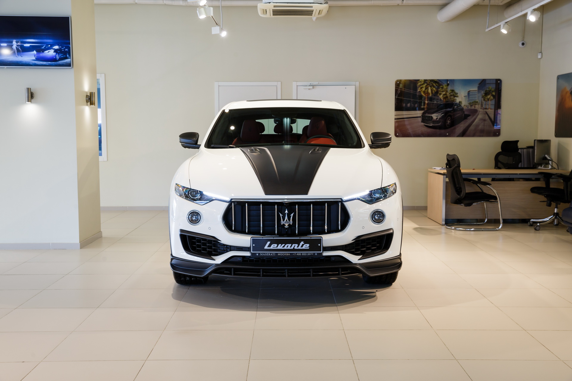 larte-maserati-levante-shtorm-carbon-5 Larte Design Shows Off Its Shtorm Kit On A White Maserati Levante