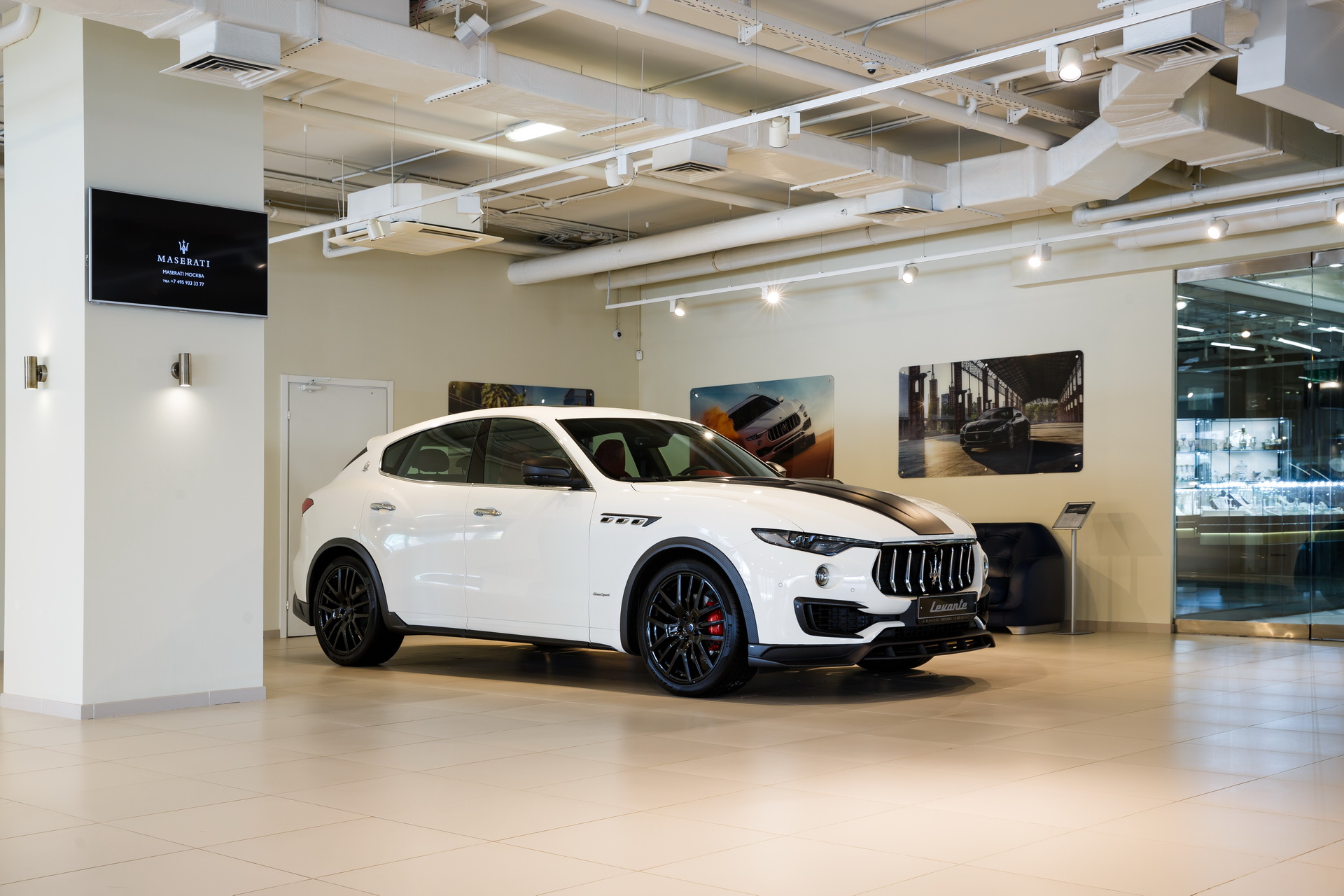 larte-maserati-levante-shtorm-carbon-58 Larte Design Shows Off Its Shtorm Kit On A White Maserati Levante