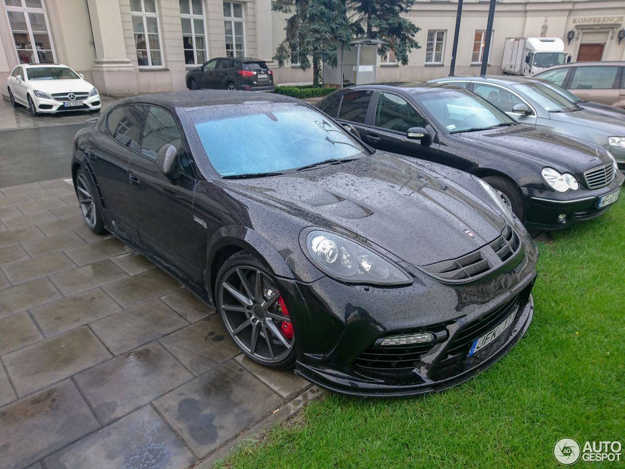 mansory-porsche-panamera-c-one-spotted-2 Mansory’s C One Makes For A Very Exclusive, 690 PS Porsche Panamera