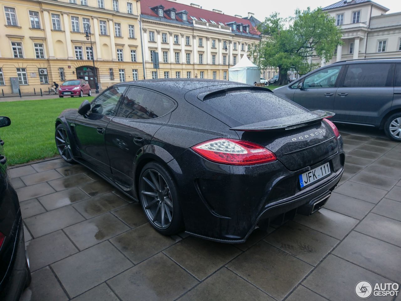 mansory-porsche-panamera-c-one-spotted-6 Mansory’s C One Makes For A Very Exclusive, 690 PS Porsche Panamera