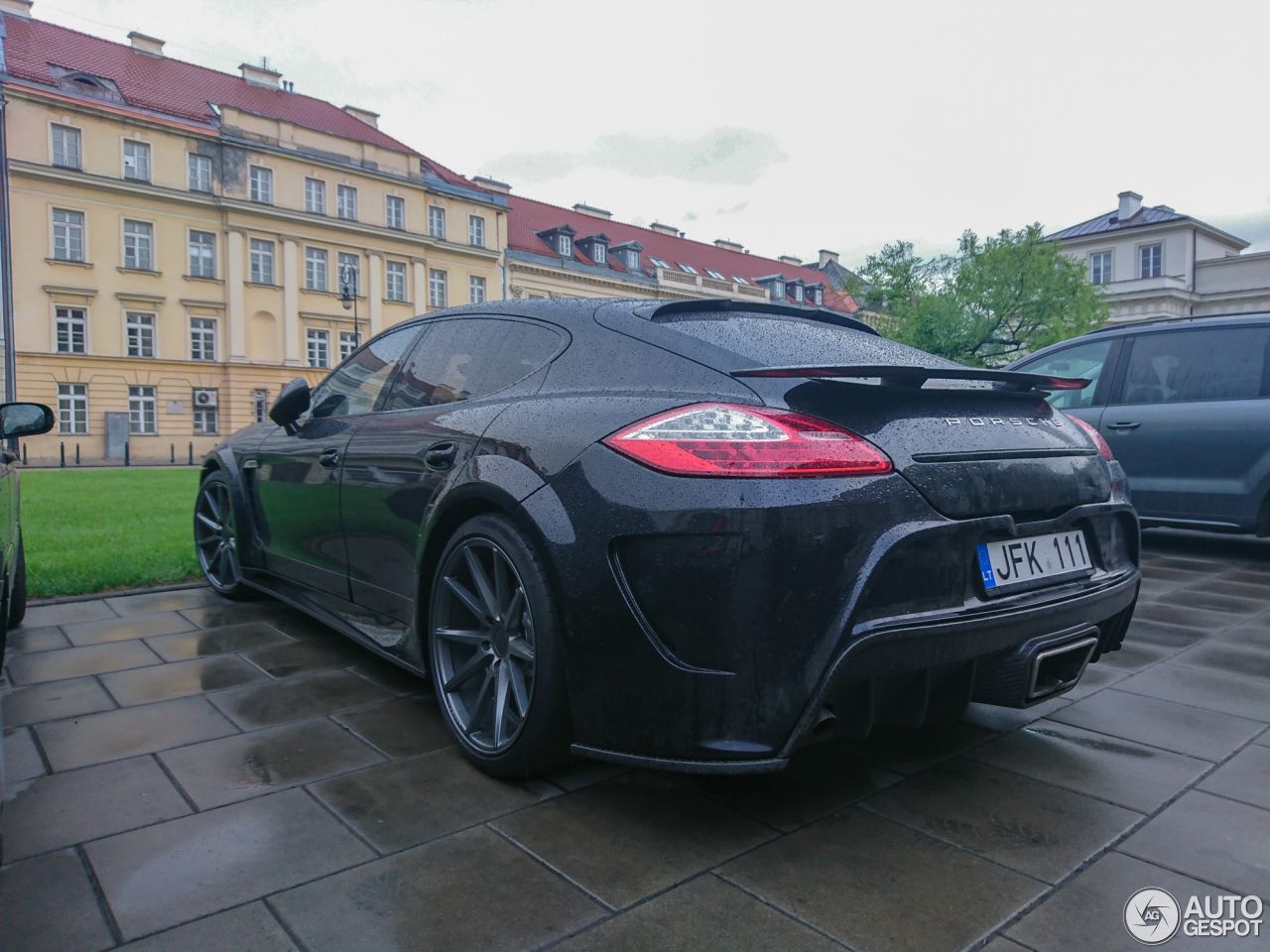 mansory-porsche-panamera-c-one-spotted-7 Mansory’s C One Makes For A Very Exclusive, 690 PS Porsche Panamera