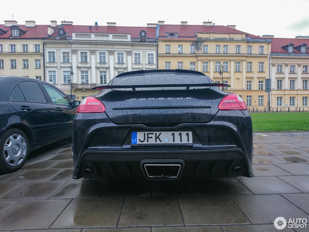 mansory-porsche-panamera-c-one-spotted-9 Mansory’s C One Makes For A Very Exclusive, 690 PS Porsche Panamera