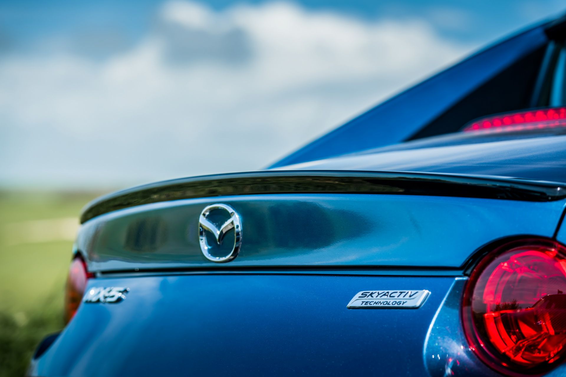 mazda-mx5-rf-sport-black-uk-pricing-specs-37 Mazda MX-5 RF Sport Black On Sale In UK Next Month, Costs £25,695