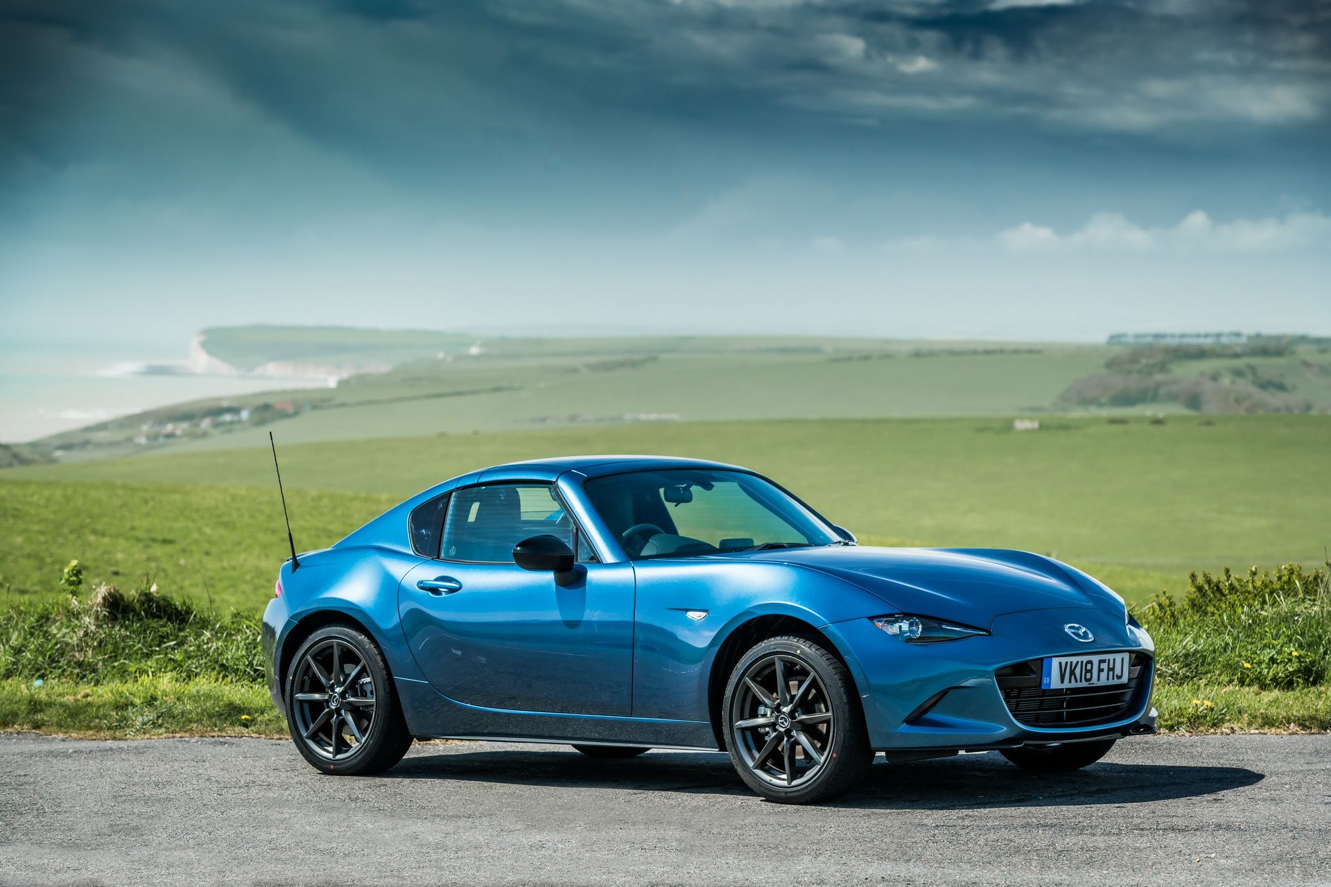 mazda-mx5-rf-sport-black-uk-pricing-specs-39 Mazda MX-5 RF Sport Black On Sale In UK Next Month, Costs £25,695